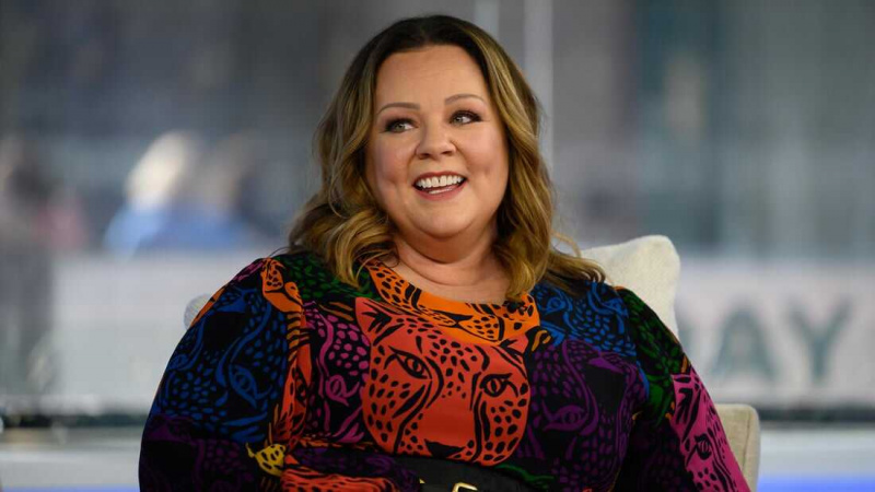   Melissa McCarthy – 5'2"