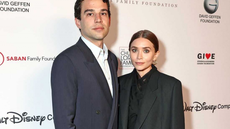   Ashley Olsen – 5'1"