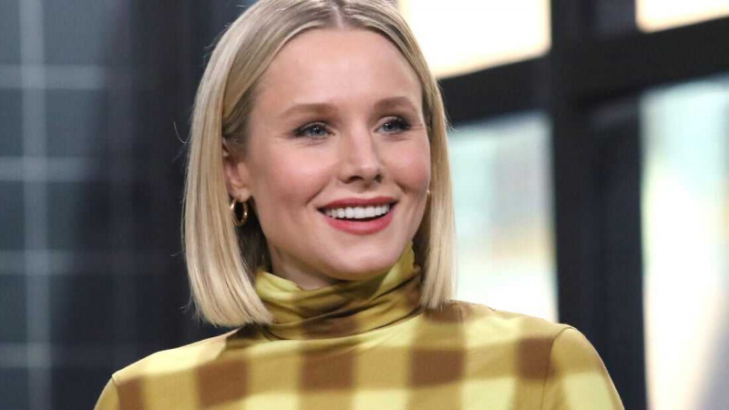   Kristen Bell – 5'1"