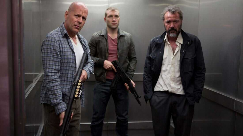   Une bonne journée pour mourir fort (2013)