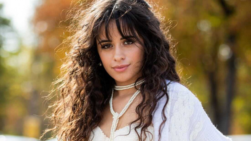   Camila Cabello