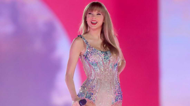   Taylor Swift