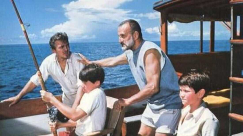   Wyspy w strumieniu (1977)