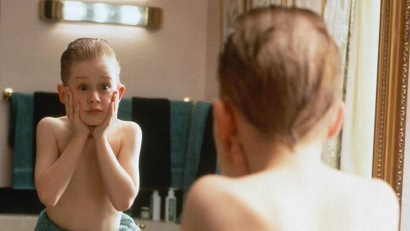   Seul à la maison (1990)