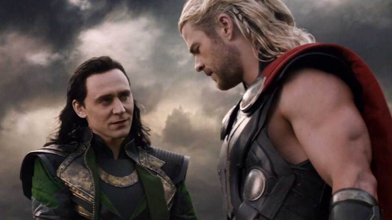   Thor: Ragnarok (2017)