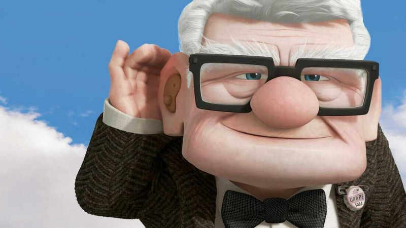   Carl Fredricksen (para cima)