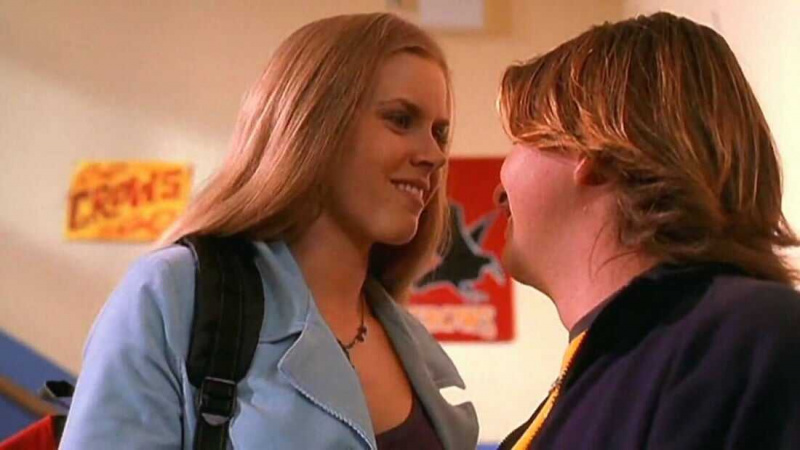   Smallville (série de TV 2001–2011)