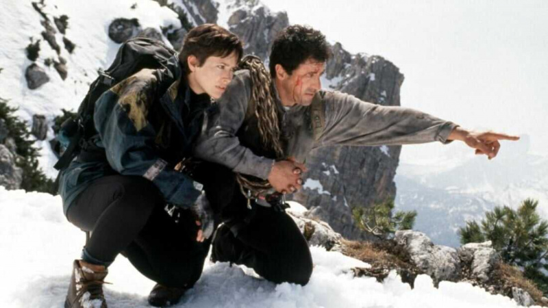   Uçurum (1993)