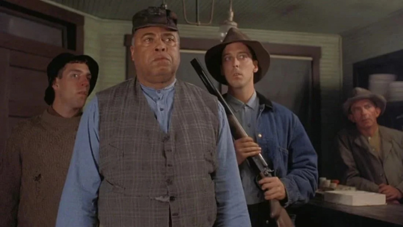   Matewan (1987)
