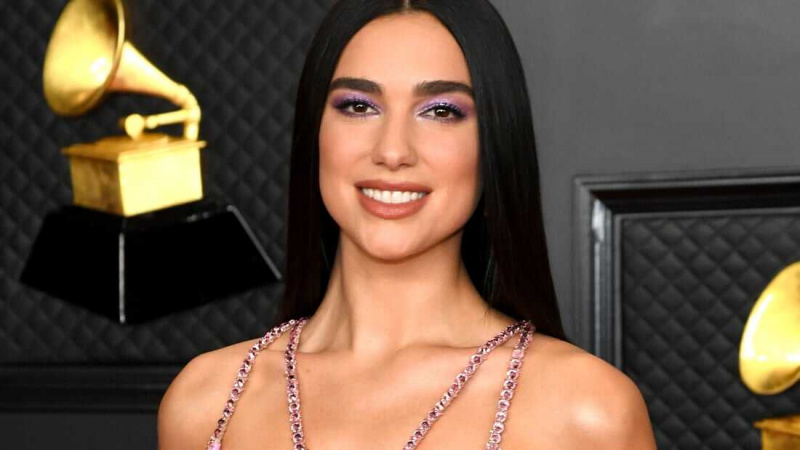   Dua Lipa
