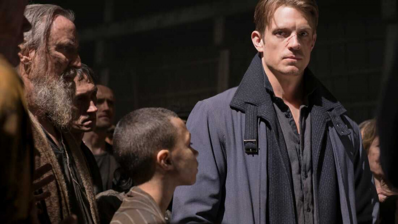   Altered Carbon (TV serija 2018. – 2020.)
