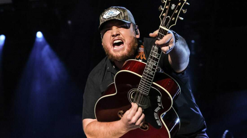   Luke Combs