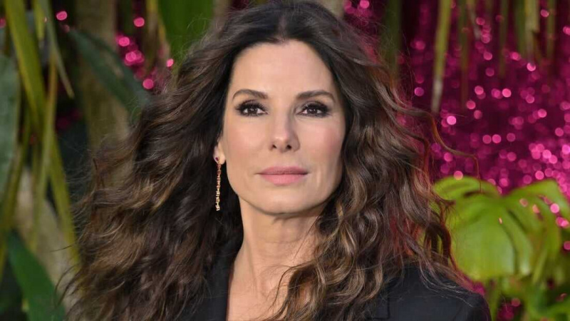   Sandra Bullock