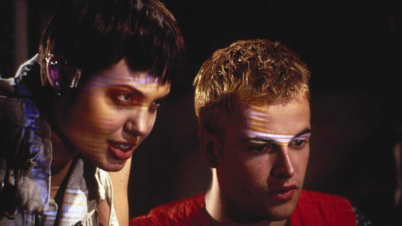   Hacker (1995)