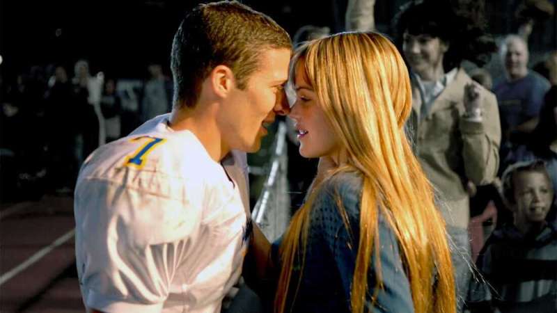   Friday Night Lights (2004)