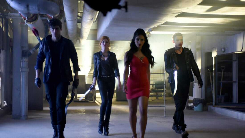   Shadowhunters (TV-serie 2016–2019)