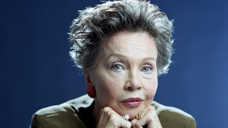   leslie caron