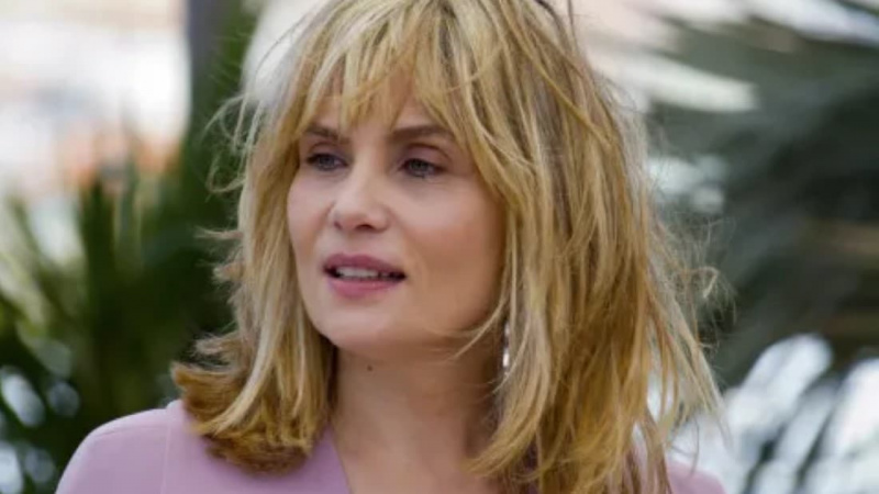   emmanuelle seigner