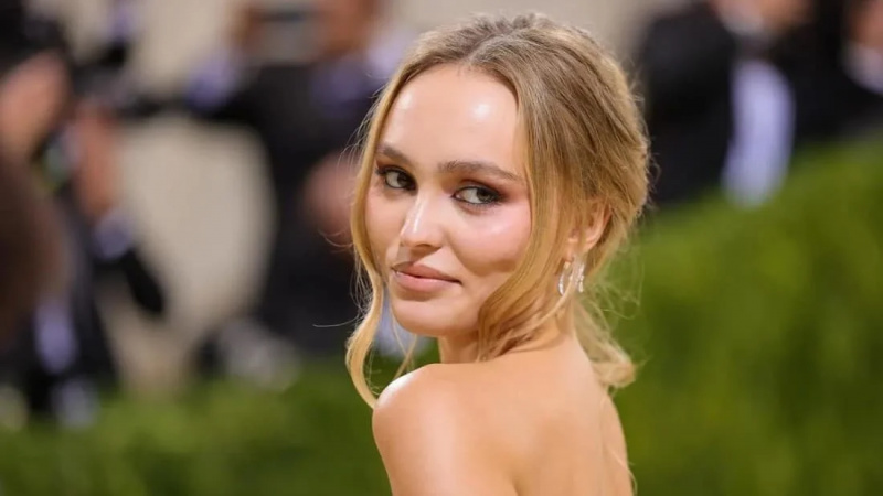   Lily-Rose Depp