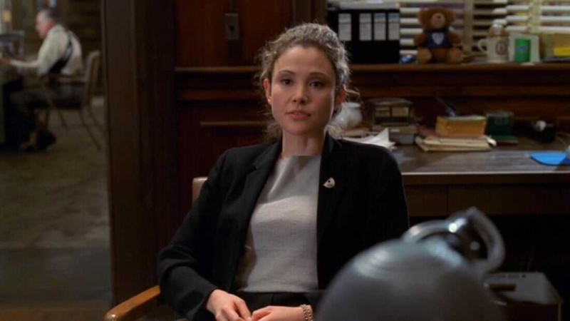   Law & Order : Unité spéciale d'aide aux victimes (série télévisée 1999–)