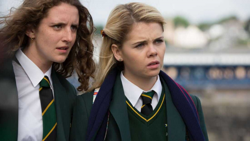  Είναι το Derry Girls στο Netflix;
