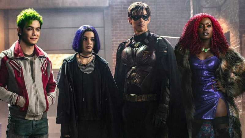   Titans (TV-Serie 2018–2023)