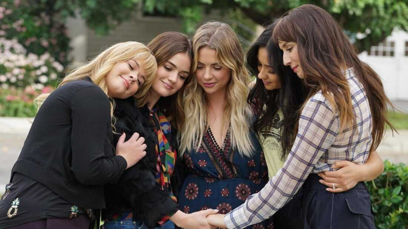   Pretty Little Liars บน Netflix หรือไม่?