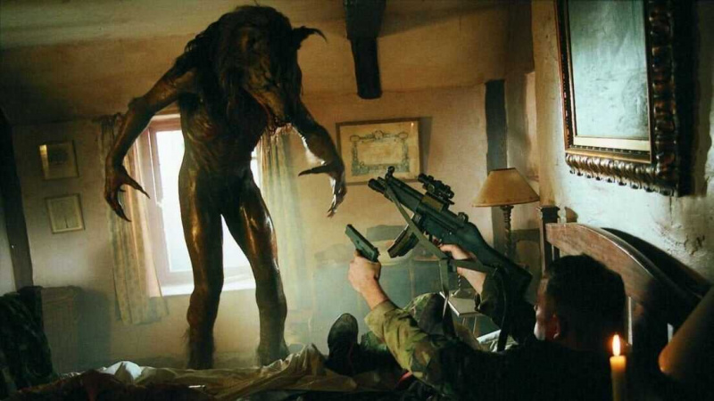  Dog Soldiers (2002)