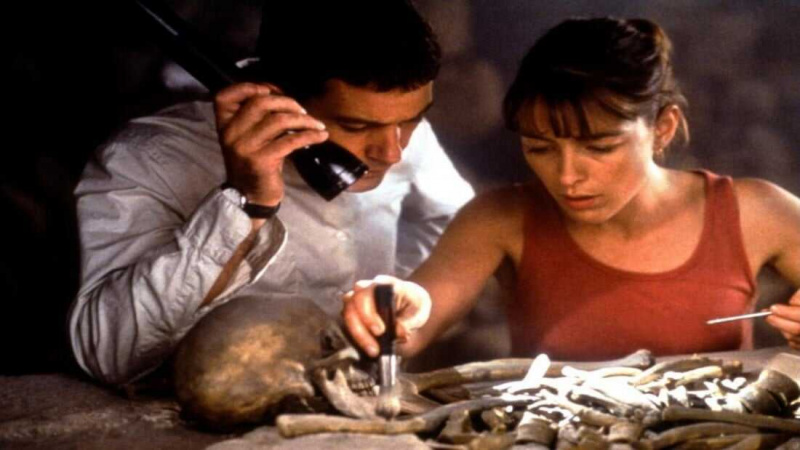   Het lichaam (2001)