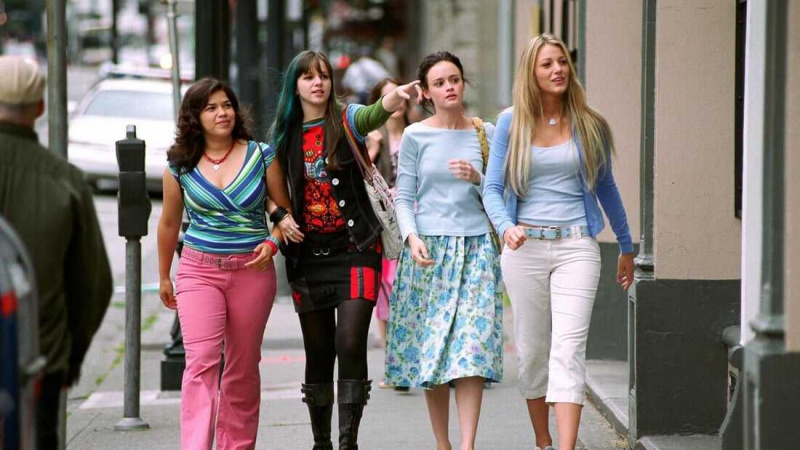   The Sisterhood of the Traveling Pants (2005)