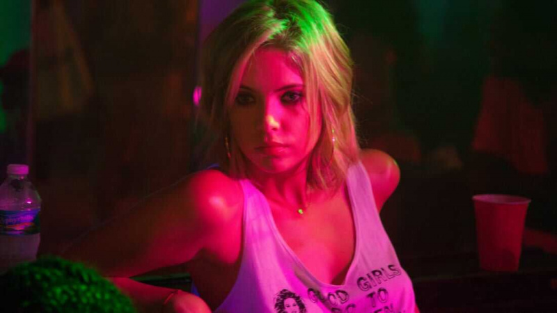   Spring Breakers (2012)