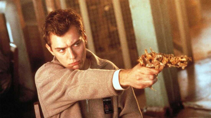   eXistenZ (1999)