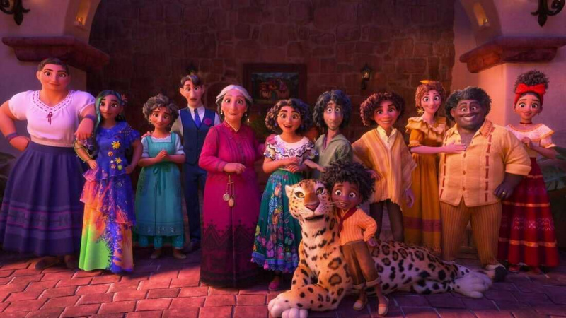   Je li Charm na Disney Plusu?