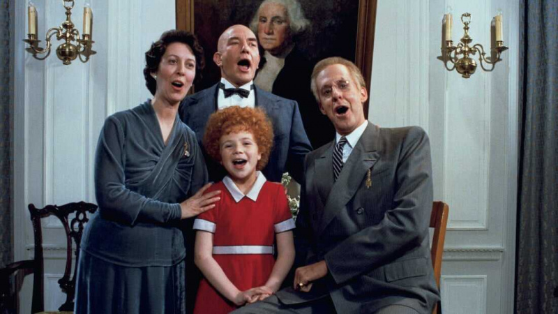   Annie (1982)