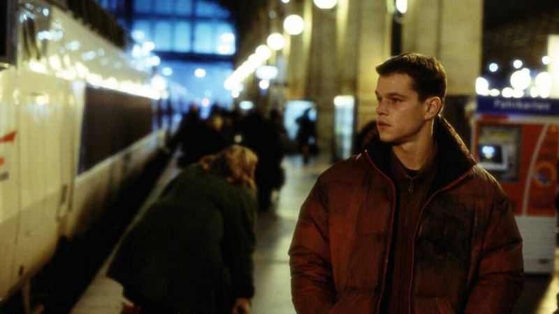   L'identità Bourne (2002)