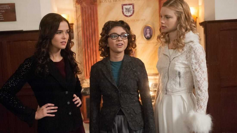   Vampire Academy (2014)