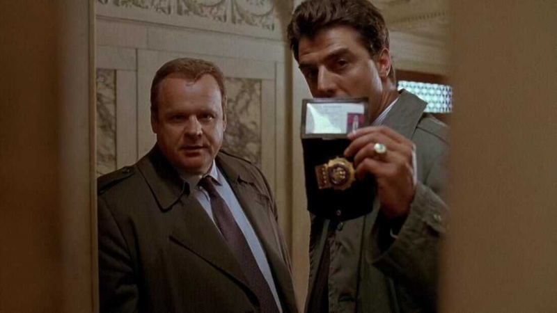   Teisė ir tvarka (TV serialas, 1990– )