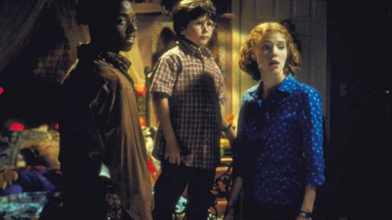   Don't Look Under the Bed (1999)