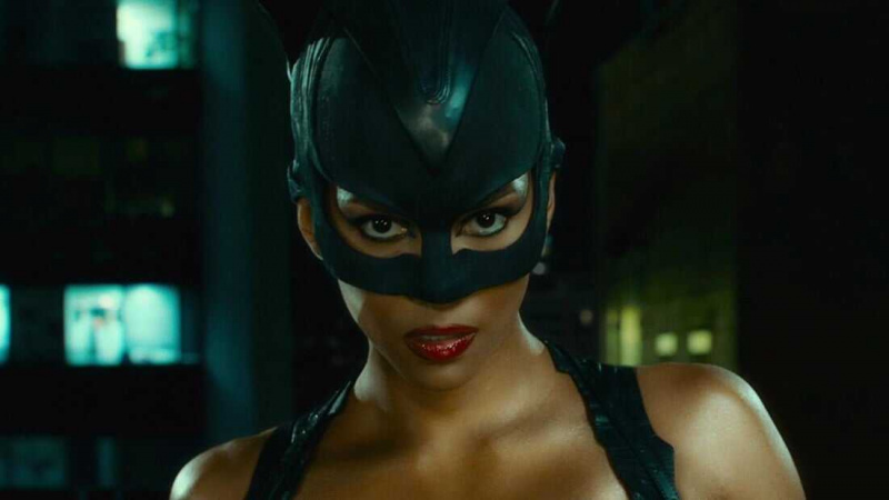   Catwoman (2004)