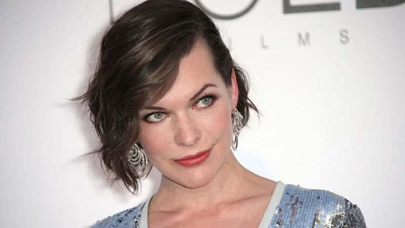   Jovovich mijl