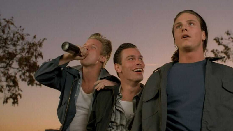   Roadracers (1994)