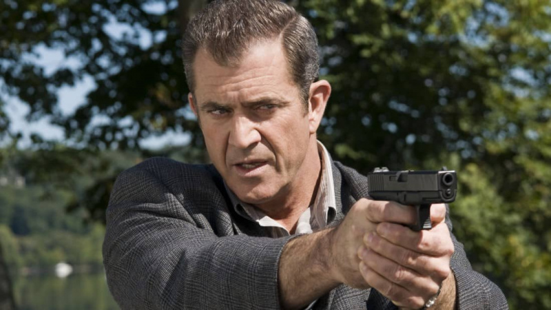   Edge of Darkness (2010)