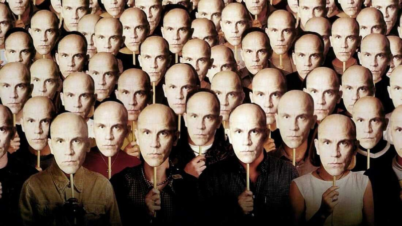   Бити Џон Малкович (1999)