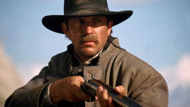   Wyatt Earp (1994)