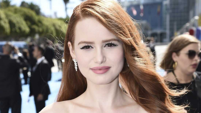   Madelaine Petsch