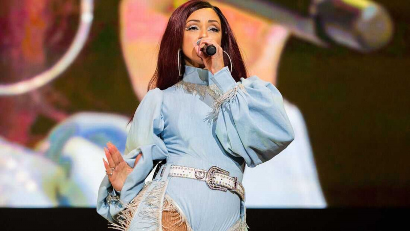   Mýa