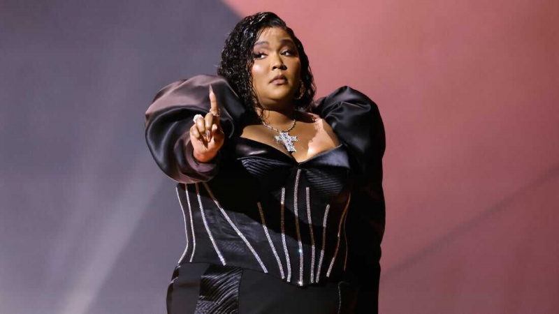   Lizzo