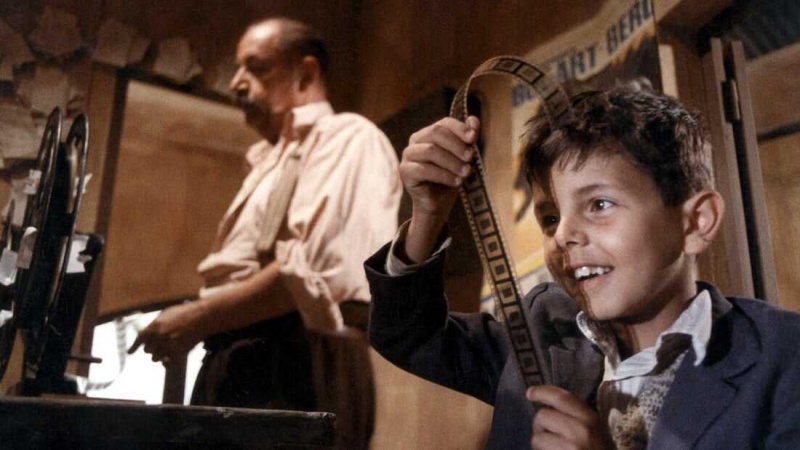   Cine paraíso (1988)