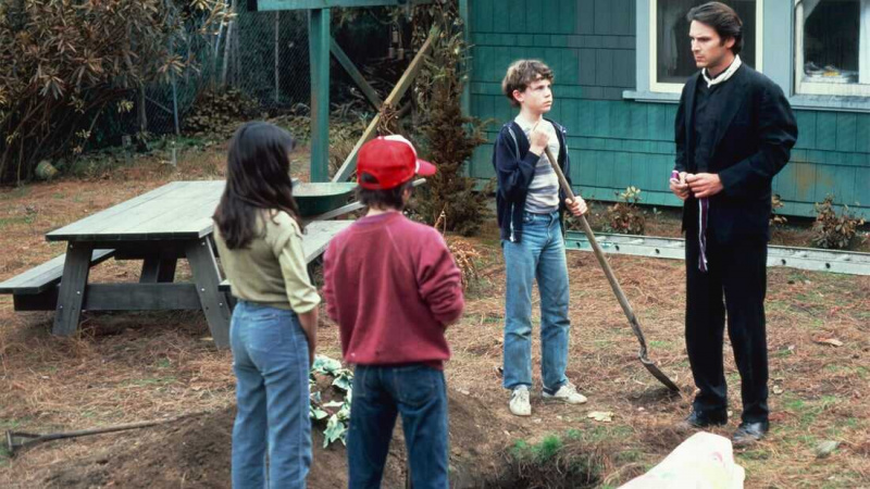   Testaments (1983)