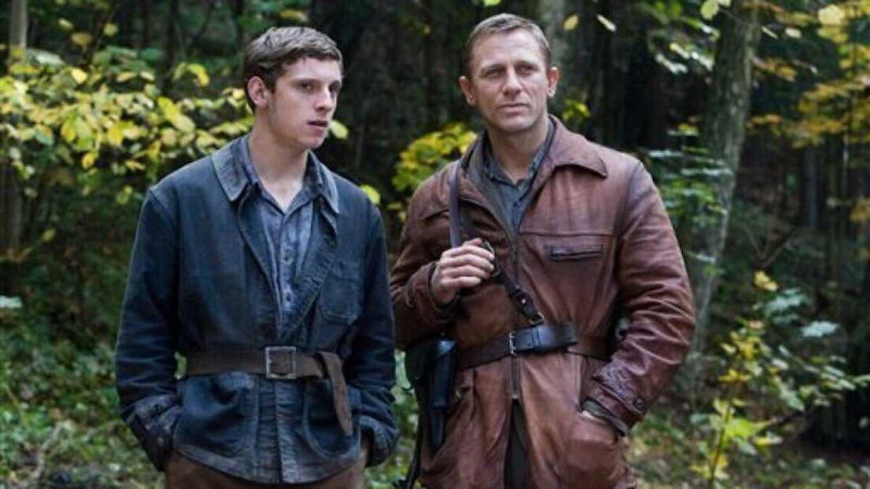   Defiance (2008)